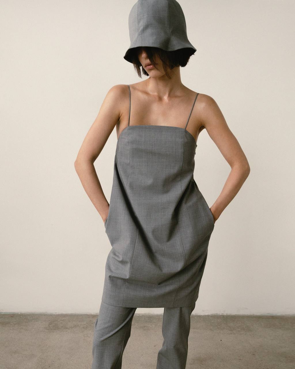 Bonnie mini balloon wool dress