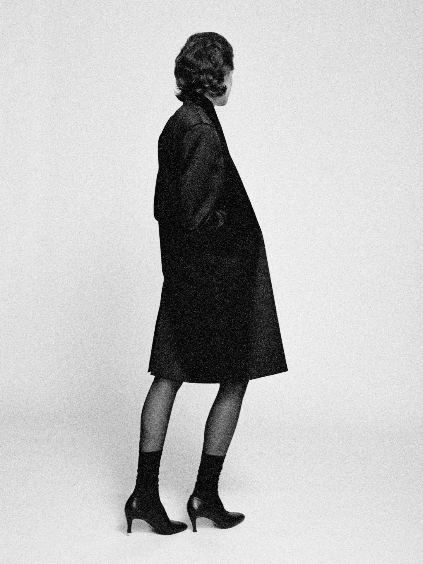 Domenique elongated silk blazer