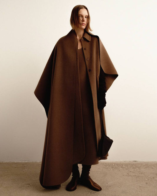 Constancia cashmere cape